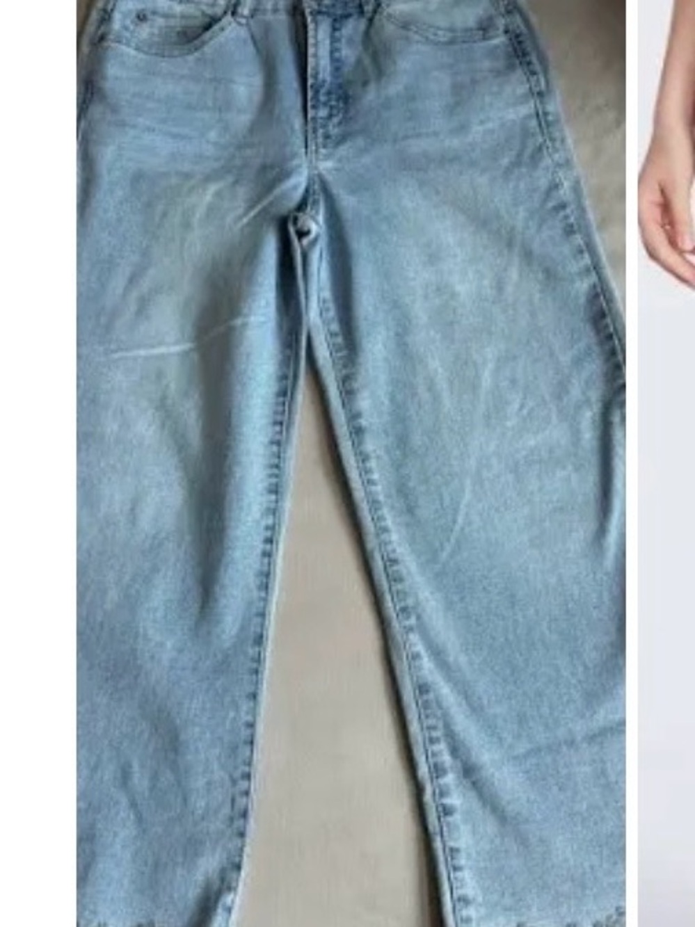 High-Rise Light Wash Women's Jeans wide leg embroidered hem - Picture 12 of 12